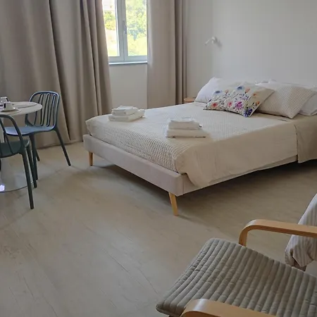 Casa Tortia Bed & Breakfast *